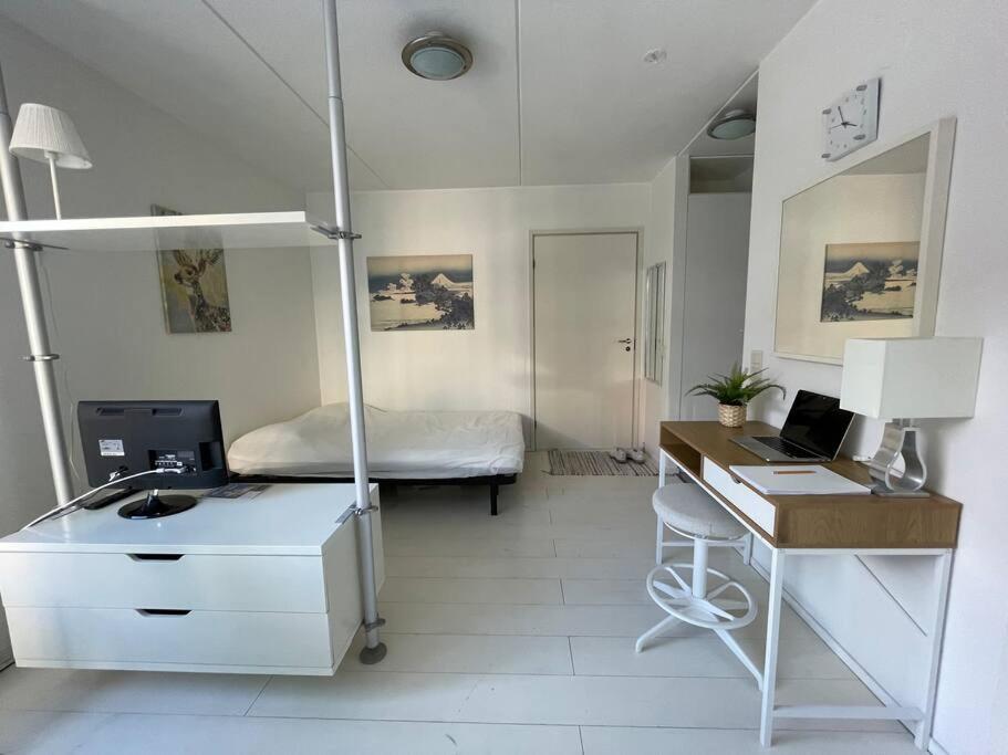 Apartmán Luminous Studio 15Min To Center With Wifi & Netflix Helsinky Exteriér fotografie